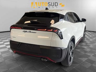 SPOTICAR Alfa Romeo Junior 1.2 Ibrida Speciale 145cv Edct6 Usata - Suv Benzina Bianco - Peschiera Borromeo - 1202455595_5