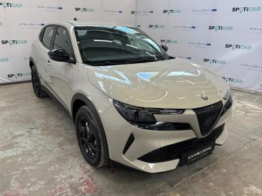 SPOTICAR Alfa Romeo Junior 1.2 136cv Hybrid Edct6 Ibrida Usata -  Ibrido Beige - Roma - 802458982_3