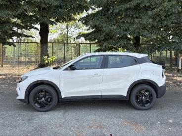 SPOTICAR Alfa Romeo Junior 1.2 145cv Hybrid Edct6 Ibrida Usata -  Ibrido Bianco - Torino - 802467097_4