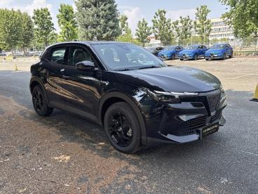 SPOTICAR Alfa Romeo Junior 1.2 136cv Hybrid Edct6 Ibrida Usata -  Ibrido Nero - Torino - 802476824_3