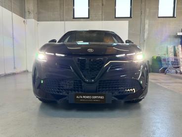 SPOTICAR Alfa Romeo Junior 1.2 145cv Hybrid Edct6 Ibrida Q4 Intensa Usata -  Ibrido Nero - Milano - 802507228_2