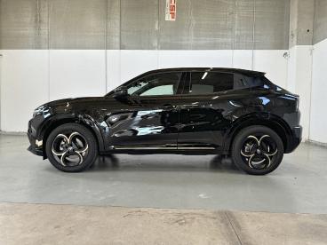 SPOTICAR Alfa Romeo Junior 1.2 145cv Hybrid Edct6 Ibrida Q4 Intensa Usata -  Ibrido Nero - Milano - 802507228_4