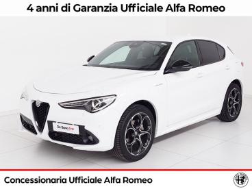ALFA ROMEO CERTIFIED Alfa Romeo Stelvio 2.2 T Veloce Q4 210cv Auto Gar. Fino Al 05/27 Usata - Suv Diesel Bianco - Belluno - 2187470_1