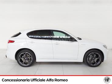 ALFA ROMEO CERTIFIED Alfa Romeo Stelvio 2.2 Turbo 210cv Veloce Q4 At8 Usata - Suv Diesel Bianco - Belluno - 2187472_5