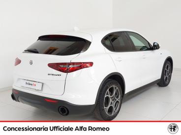 ALFA ROMEO CERTIFIED Alfa Romeo Stelvio 2.2 T Sprint Rwd 190cv Auto Usata - Suv Diesel Bianco - Belluno - 2187478_3