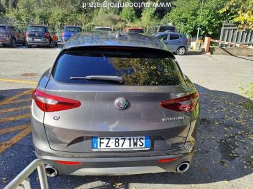 ALFA ROMEO CERTIFIED Alfa Romeo Stelvio 2.2 Turbodiesel 210 Cv At8 Q4 Executive Usata - Suv Diesel Grigio - Roma - 2191879_5