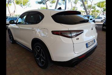 ALFA ROMEO CERTIFIED Alfa Romeo Stelvio Mid 2.2 Jtdm 210hp Atx  Awd Scr Usata - Suv Diesel Bianco - Bari - 2194172_4
