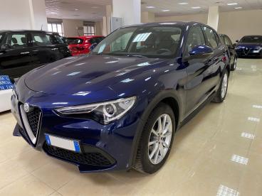 ALFA ROMEO CERTIFIED Alfa Romeo Stelvio 2.2 Turbodiesel 190 Cv At8 Rwd Executive Usata - Suv Diesel Blu - Foggia - 2254649_3