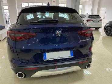 ALFA ROMEO CERTIFIED Alfa Romeo Stelvio 2.2 Turbodiesel 190 Cv At8 Rwd Executive Usata - Suv Diesel Blu - Foggia - 2254649_5