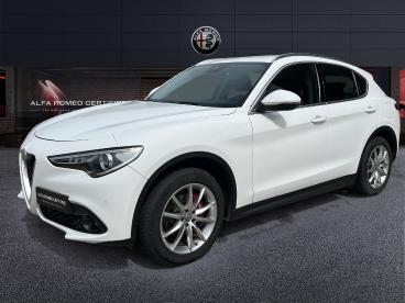 ALFA ROMEO CERTIFIED Alfa Romeo Stelvio 2017 2.2 T Executive Q4 190cv Auto My19 Usata - Suv Diesel Bianco - Teramo - 2270586_1