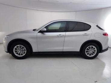 ALFA ROMEO CERTIFIED Alfa Romeo Stelvio 2020 2.2 T Business Q4 190cv Auto Usata - Suv Diesel Grigio - Parma - 2273089_3