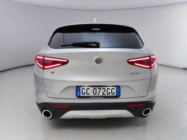 ALFA ROMEO CERTIFIED Alfa Romeo Stelvio 2020 2.2 T Business Q4 190cv Auto Usata - Suv Diesel Grigio - Parma - 2273089_4
