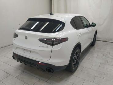 ALFA ROMEO CERTIFIED Alfa Romeo Stelvio 2.2 T Veloce Q4 210cv Auto Usata - Suv Diesel Bianco - Cuneo - 2285056_4
