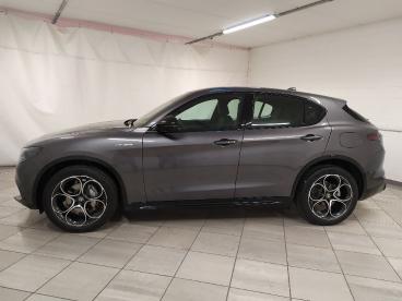 ALFA ROMEO CERTIFIED Alfa Romeo Stelvio 2.2 T Veloce Q4 210cv Auto Usata - Suv Diesel Grigio - Cuneo - 2285066_4