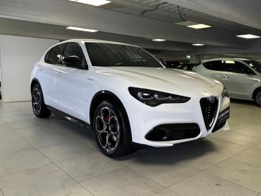 ALFA ROMEO CERTIFIED Alfa Romeo Stelvio 2.2 Td 210 Cv Veloce At8 Q4 Usata - Suv Diesel Bianco - Milano - 2323992_3