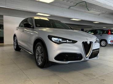 ALFA ROMEO CERTIFIED Alfa Romeo Stelvio 2.2 Td 210 Cv Super At8 Q4 Usata - Suv Diesel Grigio - Milano - 2328148_3