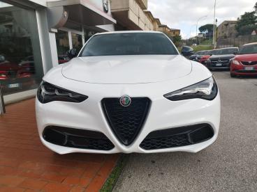 ALFA ROMEO CERTIFIED Alfa Romeo Stelvio 2.2 Turbodiesel 210 Cv At8 Q4 Veloce Km Zero Usata - Suv Diesel Bianco - Arezzo - 2328868_2