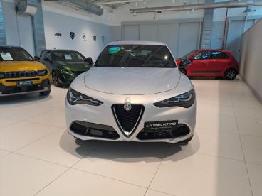 ALFA ROMEO CERTIFIED Alfa Romeo Stelvio 2.2 Td 210 Cv Super At8 Q4 Usata - Suv Diesel Grigio - Roma - 2330735_2