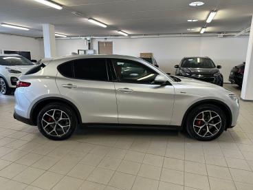 ALFA ROMEO CERTIFIED Alfa Romeo Stelvio 2.2 Turbodiesel 190 Cv At8 Q4 Sprint Usata - Suv Diesel Argento - Arezzo - 2339075_5