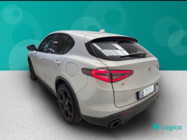 ALFA ROMEO CERTIFIED Alfa Romeo Stelvio 2023 2.2 T Competizione Q4 210cv Auto Usata - Suv Diesel Grigio - Biella - 2341827_3