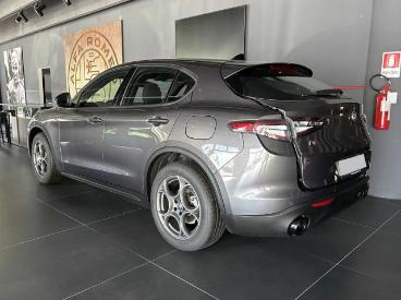 ALFA ROMEO CERTIFIED Alfa Romeo Stelvio 2.2 Turbodiesel 210 Cv At8 Q4 Sprint Usata - Suv Diesel Grigio - Montagna In Valtellina - 2342613_3