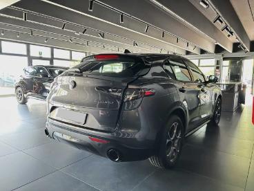 ALFA ROMEO CERTIFIED Alfa Romeo Stelvio 2.2 Turbodiesel 210 Cv At8 Q4 Sprint Usata - Suv Diesel Grigio - Montagna In Valtellina - 2342613_5
