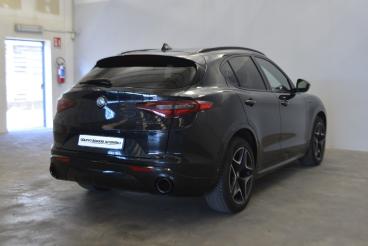 ALFA ROMEO CERTIFIED Alfa Romeo Stelvio 2020 2.2 T Veloce Q4 210cv Auto Usata - Suv Diesel Nero - Desenzano Del Garda - 2355432_3