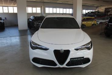 ALFA ROMEO CERTIFIED Alfa Romeo Stelvio 2.2 Turbodiesel 210 Cv At8 Q4 Veloce Usata - Suv Diesel Bianco - Orvieto - 2359125_2