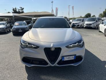 ALFA ROMEO CERTIFIED Alfa Romeo Stelvio 2.2 Turbodiesel 210 Cv At8 Q4 Veloce Usata - Suv Diesel Azzurro - Grugliasco - 2360046_2