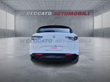 ALFA ROMEO CERTIFIED Alfa Romeo Stelvio 2.2 T Veloce Q4 210cv Auto Usata - Suv Diesel Bianco - Padova - 2362151_4