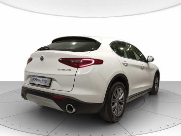 SPOTICAR Alfa Romeo Stelvio 2.2 Turbodiesel 160 Cv At8 Rwd Business Usata - Suv Diesel Bianco - Teramo - 1202362925_4