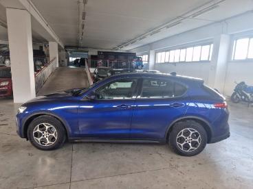 ALFA ROMEO CERTIFIED Alfa Romeo Stelvio 2.2 Turbodiesel 160 Cv At8 Rwd Business Usata - Suv Diesel Blu - Orvieto - 2366403_3