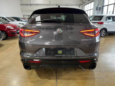 ALFA ROMEO CERTIFIED Alfa Romeo Stelvio 2.2 T Veloce Q4 210cv Auto Usata - Suv Diesel Grigio - Parma - 2371269_4