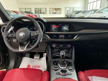 ALFA ROMEO CERTIFIED Alfa Romeo Stelvio 2.2 T Veloce Q4 210cv Auto Usata - Suv Diesel Grigio - Parma - 2371269_5