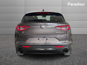 ALFA ROMEO CERTIFIED Alfa Romeo Stelvio Diesel 210 Cv Sprint Usata - Suv Diesel Grigio - Lamezia Terme - 2373831_4