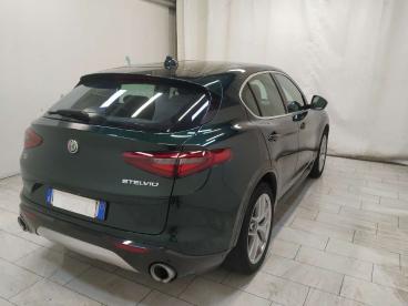 ALFA ROMEO CERTIFIED Alfa Romeo Stelvio 2.2 T Ti Q4 210cv Auto Usata - Suv Diesel Verde - Cuneo - 2377526_4
