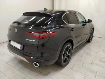 ALFA ROMEO CERTIFIED Alfa Romeo Stelvio 2.2 T Veloce Q4 210cv Auto Usata - Suv Diesel Nero - Cuneo - 2377527_4