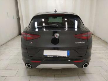 ALFA ROMEO CERTIFIED Alfa Romeo Stelvio 2.2 T Veloce Q4 210cv Auto Usata - Suv Diesel Nero - Cuneo - 2377527_5