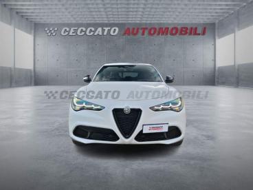 ALFA ROMEO CERTIFIED Alfa Romeo Stelvio 2.2 T Veloce Q4 210cv Auto Usata - Suv Diesel Bianco - Padova - 2384464_4