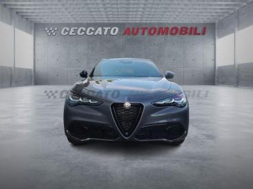 ALFA ROMEO CERTIFIED Alfa Romeo Stelvio 2.2 T Veloce Q4 210cv Auto Usata - Suv Diesel Grigio - Padova - 2385039_4
