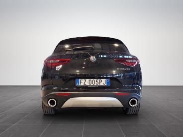 ALFA ROMEO CERTIFIED Alfa Romeo Stelvio 2.2 T Executive Q4 190cv Auto My19 Usata - Suv Diesel Nero - Pistoia - 2390290_5