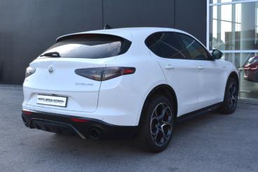 ALFA ROMEO CERTIFIED Alfa Romeo Stelvio 2023 2.2 T Veloce Q4 210cv Auto Usata - Suv Diesel Bianco - Desenzano Del Garda - 2390840_3