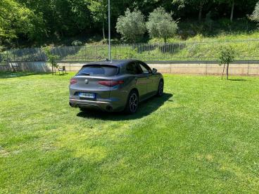 ALFA ROMEO CERTIFIED Alfa Romeo Stelvio 2.2 T Veloce Q4 210cv Auto Usata - Suv Diesel Grigio - Fisciano - 2392755_3