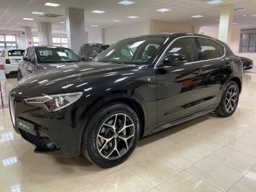 ALFA ROMEO CERTIFIED Alfa Romeo Stelvio 2.2 Turbodiesel 210 Cv At8 Q4 Ti Usata - Suv Diesel Nero - Foggia - 2393399_3