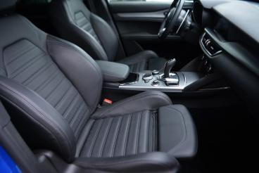 ALFA ROMEO CERTIFIED Alfa Romeo Stelvio 2023 2.2 T Veloce Q4 210cv Auto Usata - Suv Diesel Blu - Desenzano Del Garda - 2397005_5