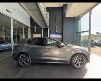 ALFA ROMEO CERTIFIED Alfa Romeo Stelvio 2020 2.2 T Veloce Q4 210cv Auto Usata - Suv Diesel Grigio - Salerno - 2398025_4