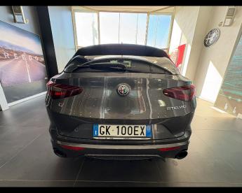 ALFA ROMEO CERTIFIED Alfa Romeo Stelvio 2020 2.2 T Veloce Q4 210cv Auto Usata - Suv Diesel Grigio - Salerno - 2398025_5