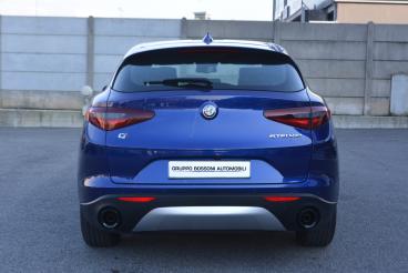 ALFA ROMEO CERTIFIED Alfa Romeo Stelvio 2022 2.2 T Super Business Q4 190cv Auto Usata - Suv Diesel Blu - Desenzano Del Garda - 2400638_4