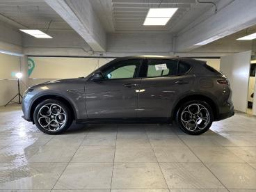 ALFA ROMEO CERTIFIED Alfa Romeo Stelvio 2.2 Td 210 Cv Super At8 Q4 Usata - Suv Diesel Grigio - Milano - 2402298_4