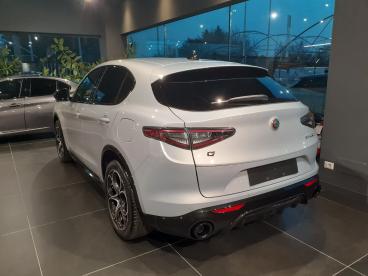ALFA ROMEO CERTIFIED Alfa Romeo Stelvio Veloce 2.2 T 210cv Q4 Usata - Suv Diesel Grigio - Vigevano - 2405327_5
